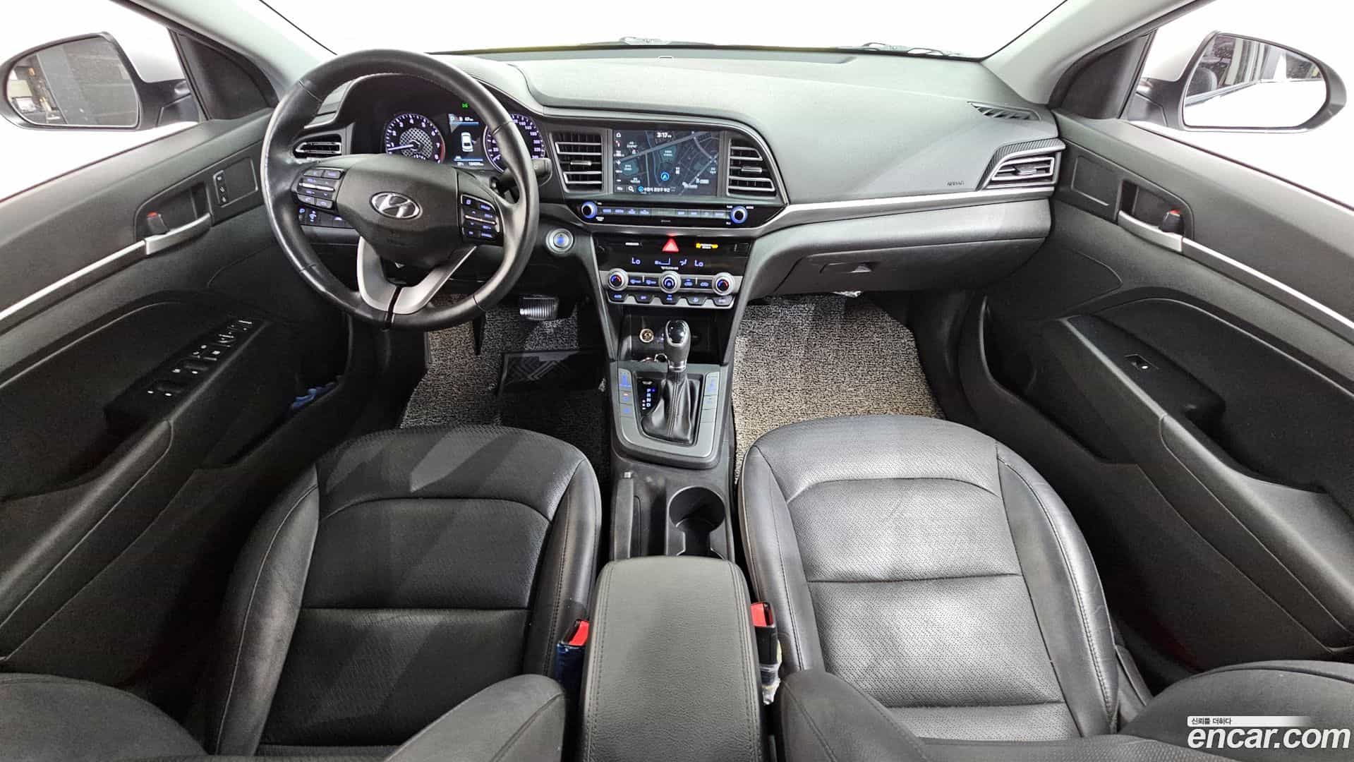 AVANTE Hyundai 2019.3-INNER-007