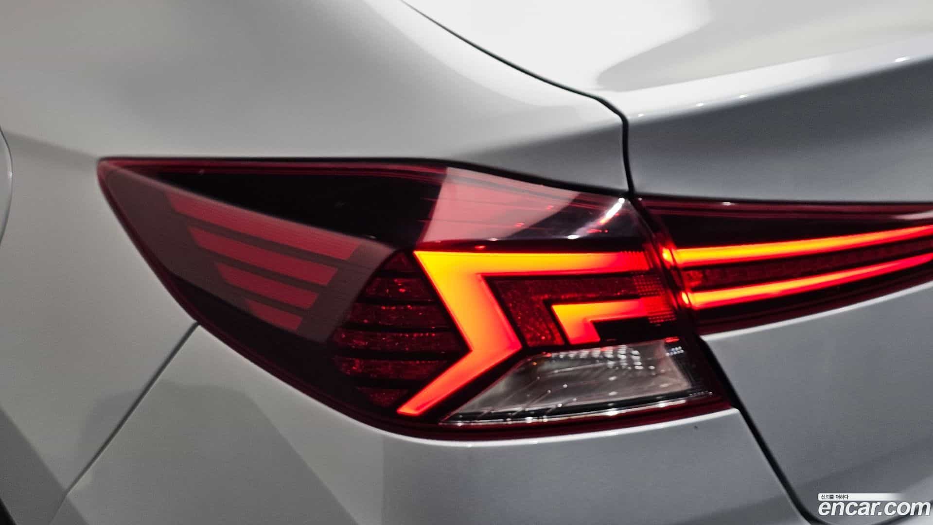 AVANTE Hyundai 2019.3-OUTER-033