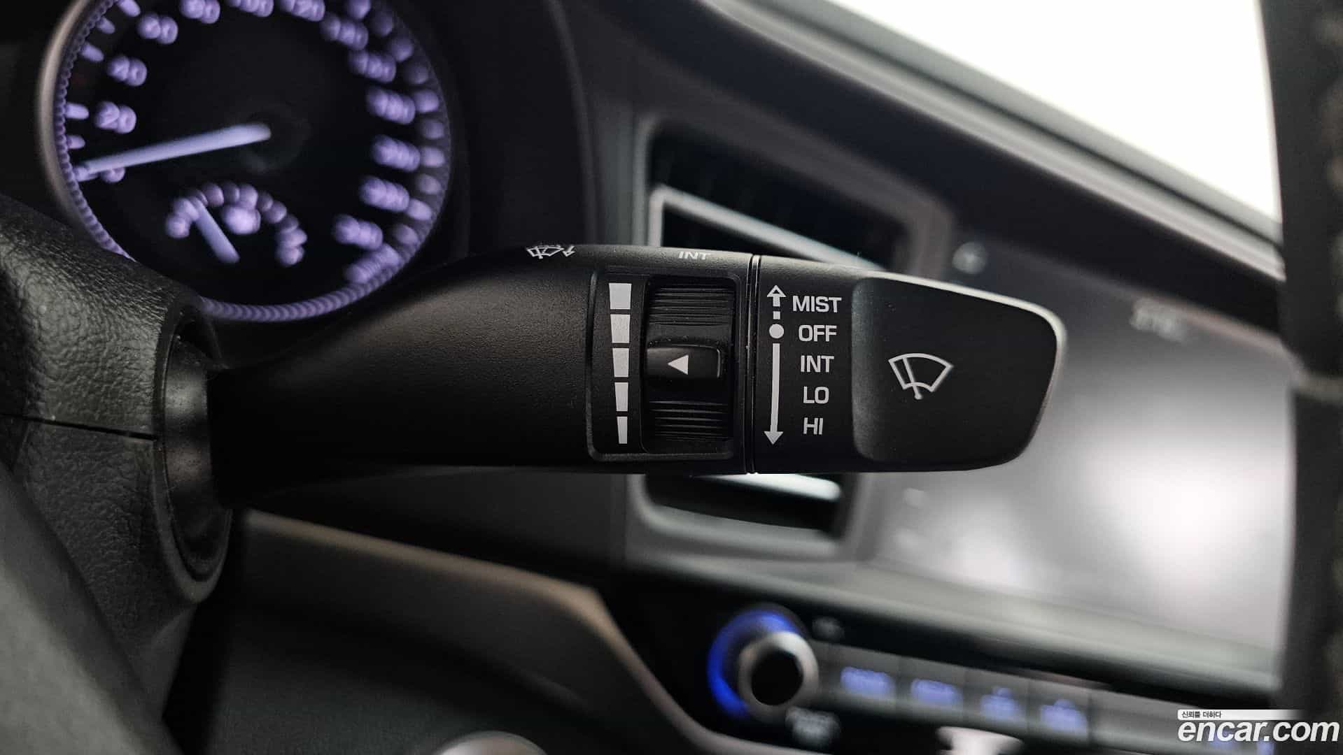 AVANTE Hyundai 2019.3-OPTION-041