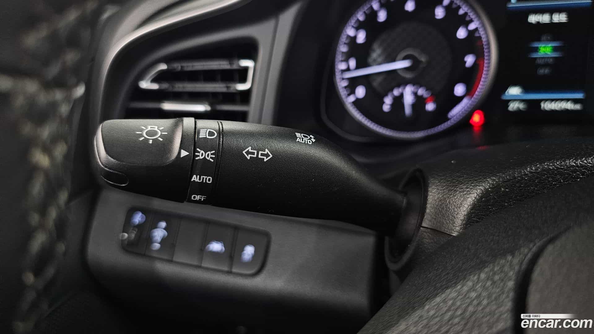 AVANTE Hyundai 2019.3-OPTION-047