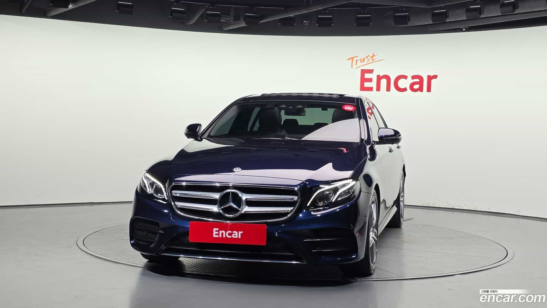E-Class Mercedes-Benz 2019.2-OUTER-003
