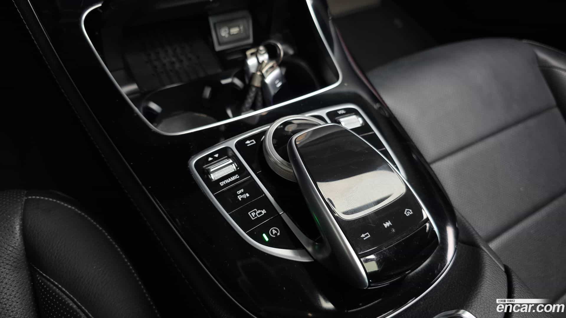 E-Class Mercedes-Benz 2019.2-OPTION-042