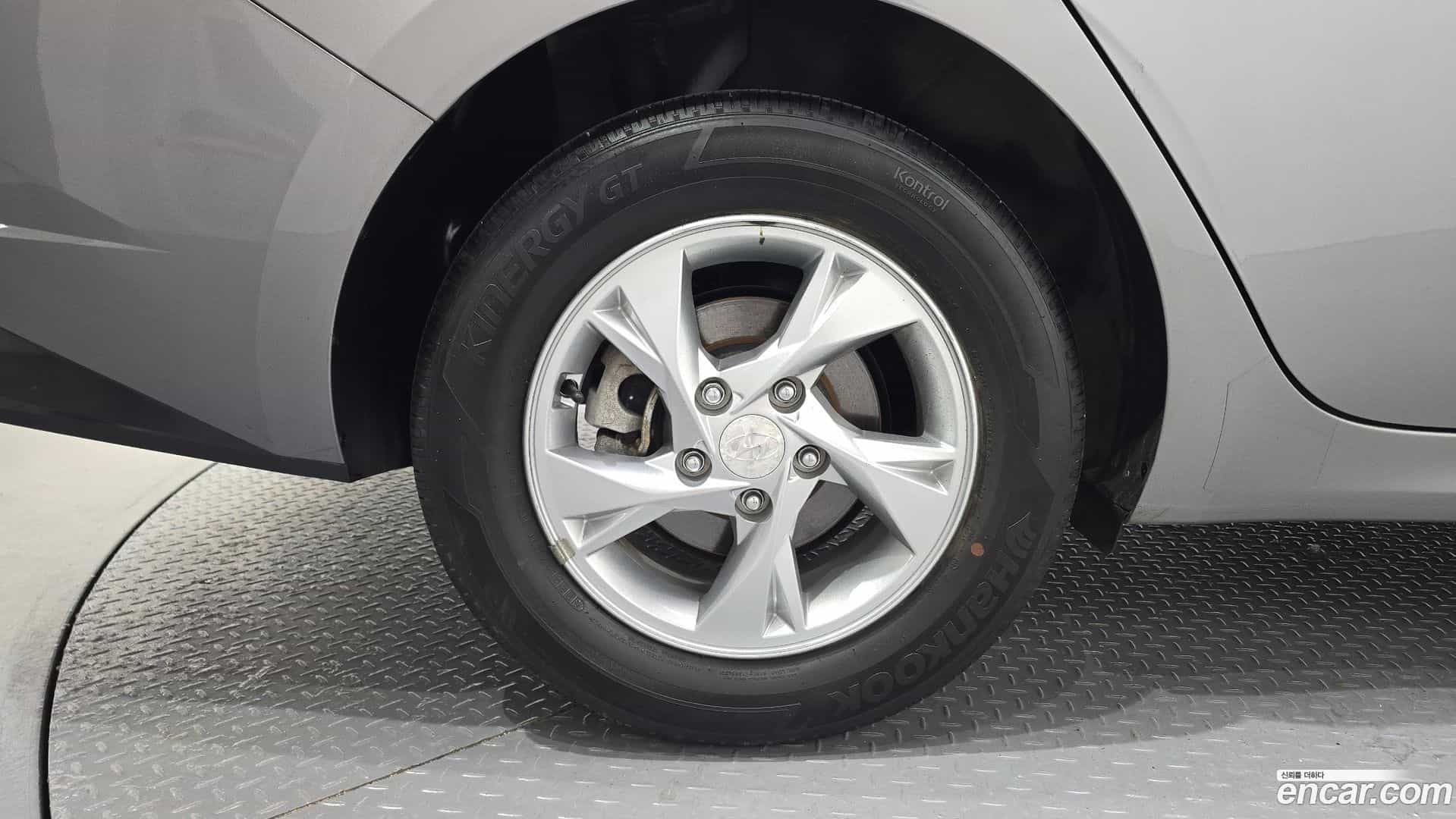 AVANTE Hyundai 2021.5-OUTER-005