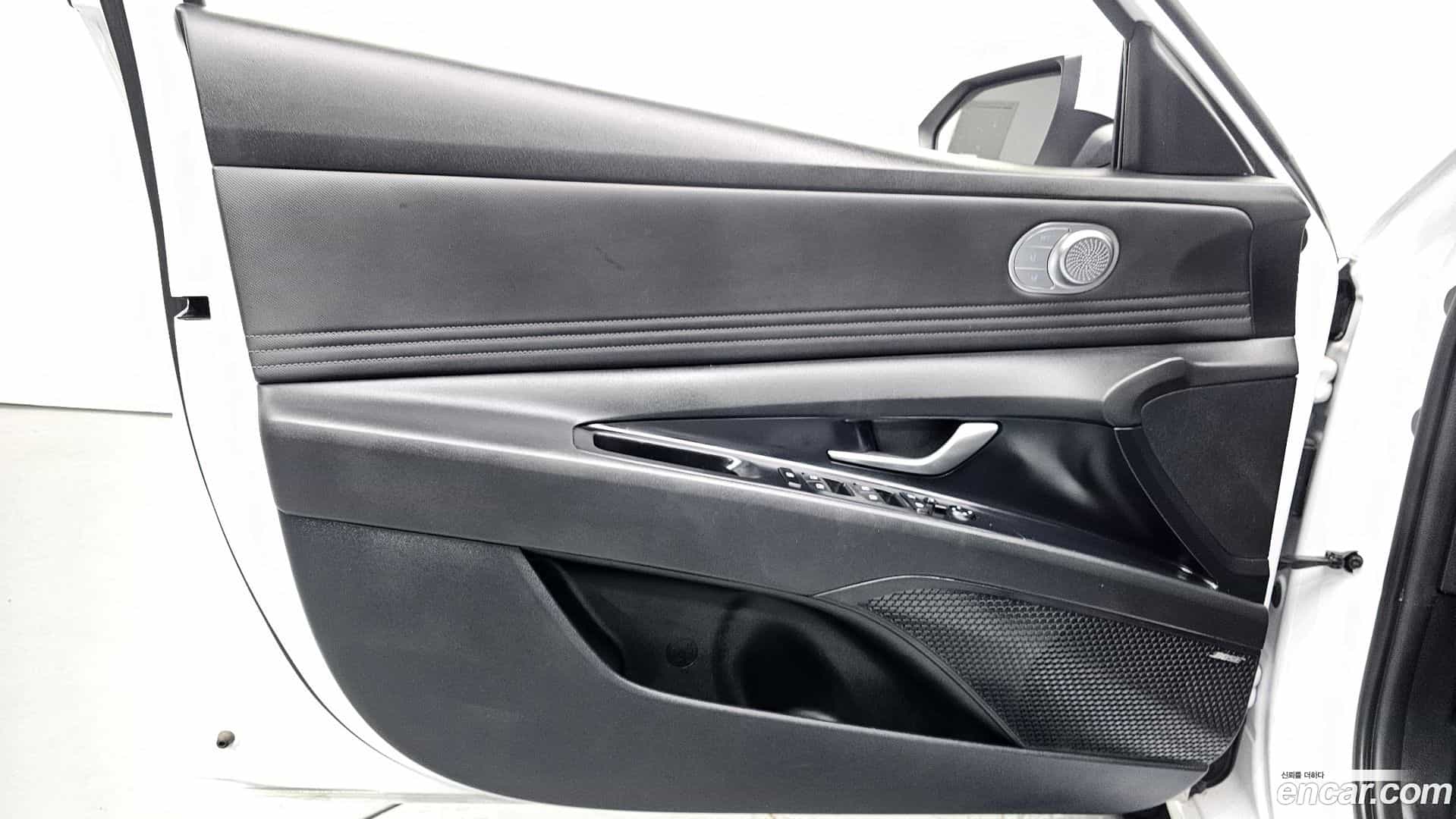 AVANTE Hyundai 2024.8-INNER-034