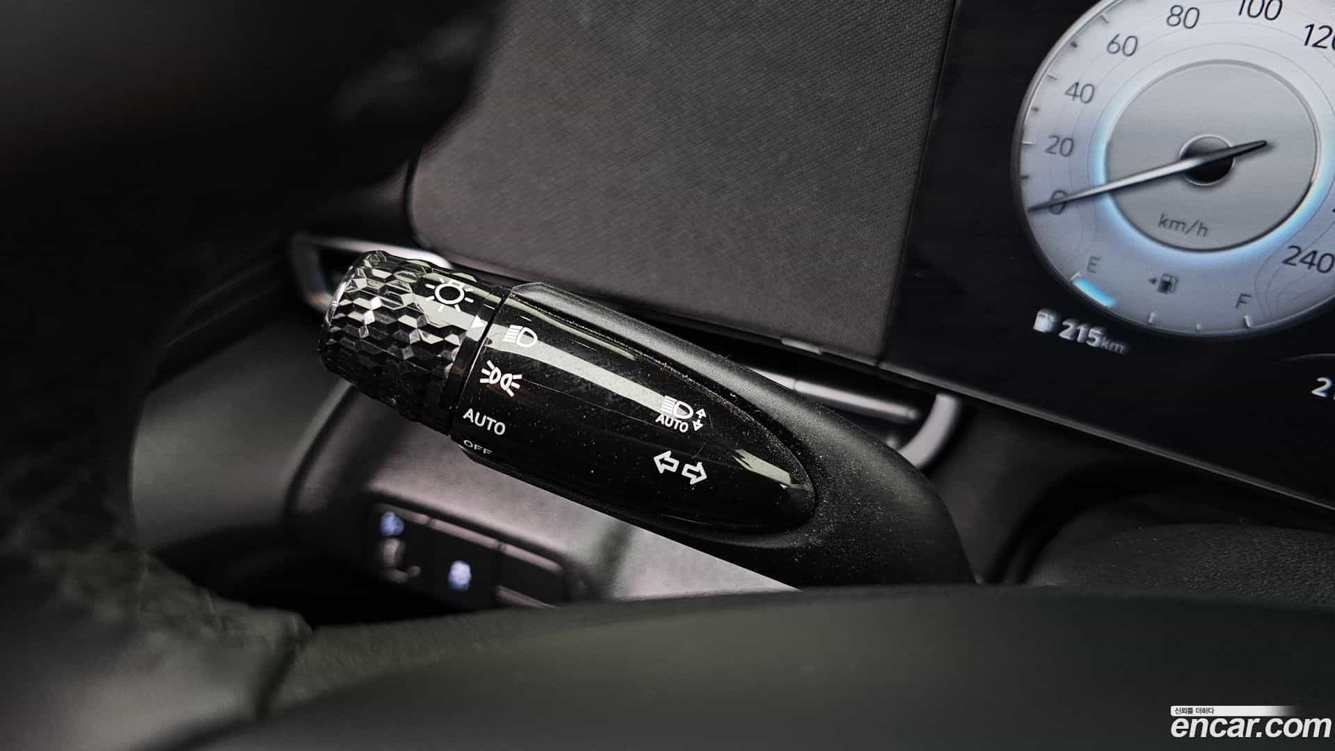 AVANTE Hyundai 2024.8-OPTION-042