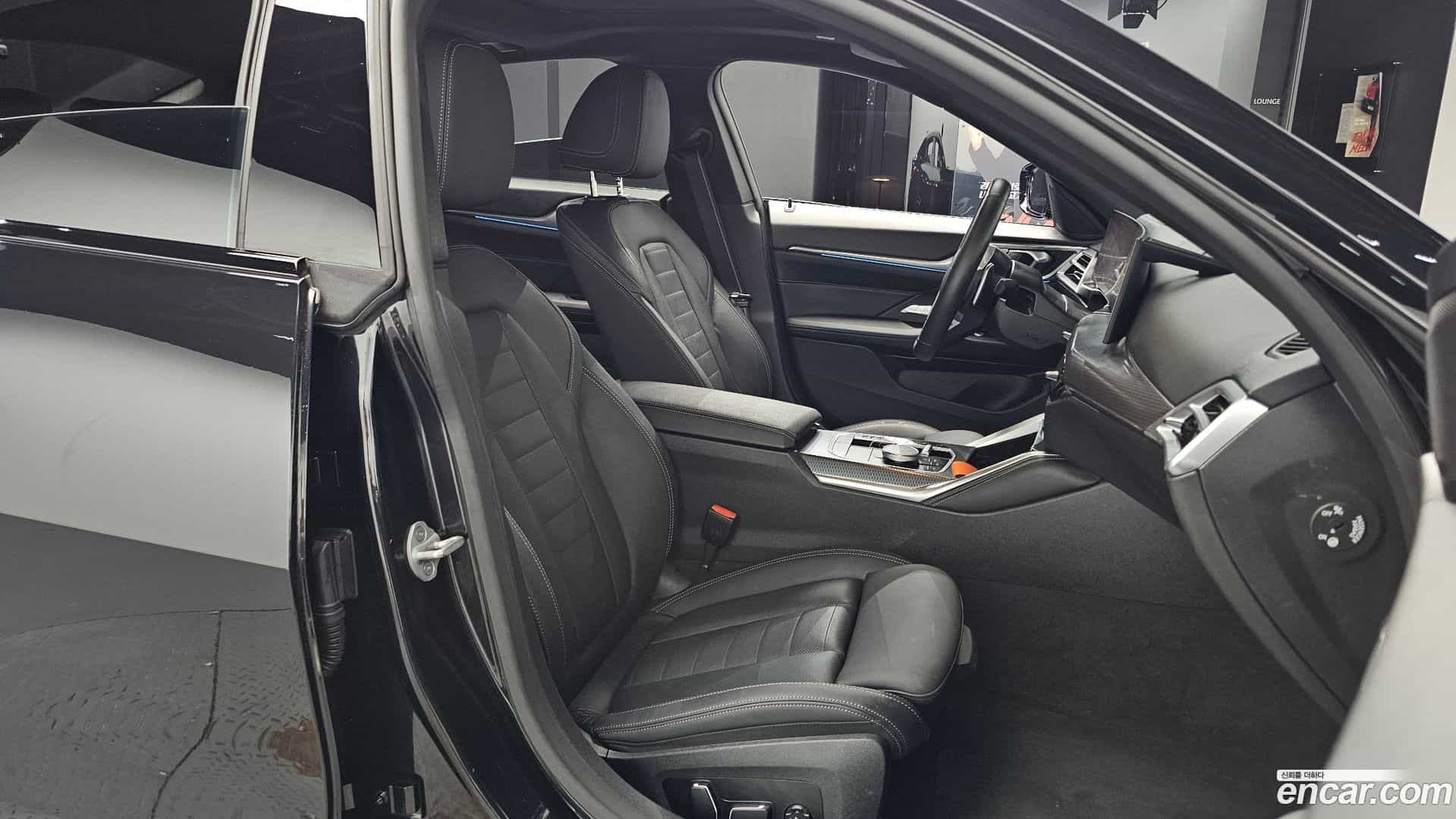4-Series BMW 2025.4-OPTION-016