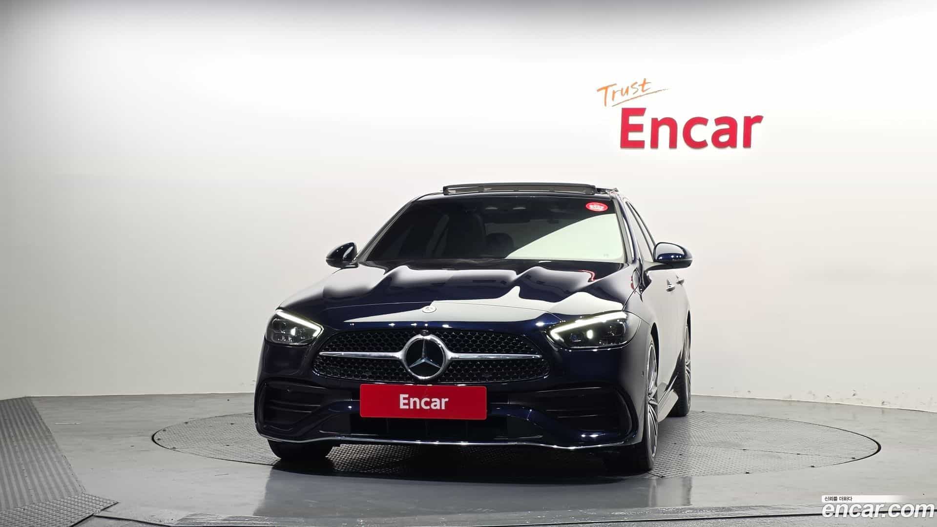 C-Class Mercedes-Benz 2023.0-OUTER-001
