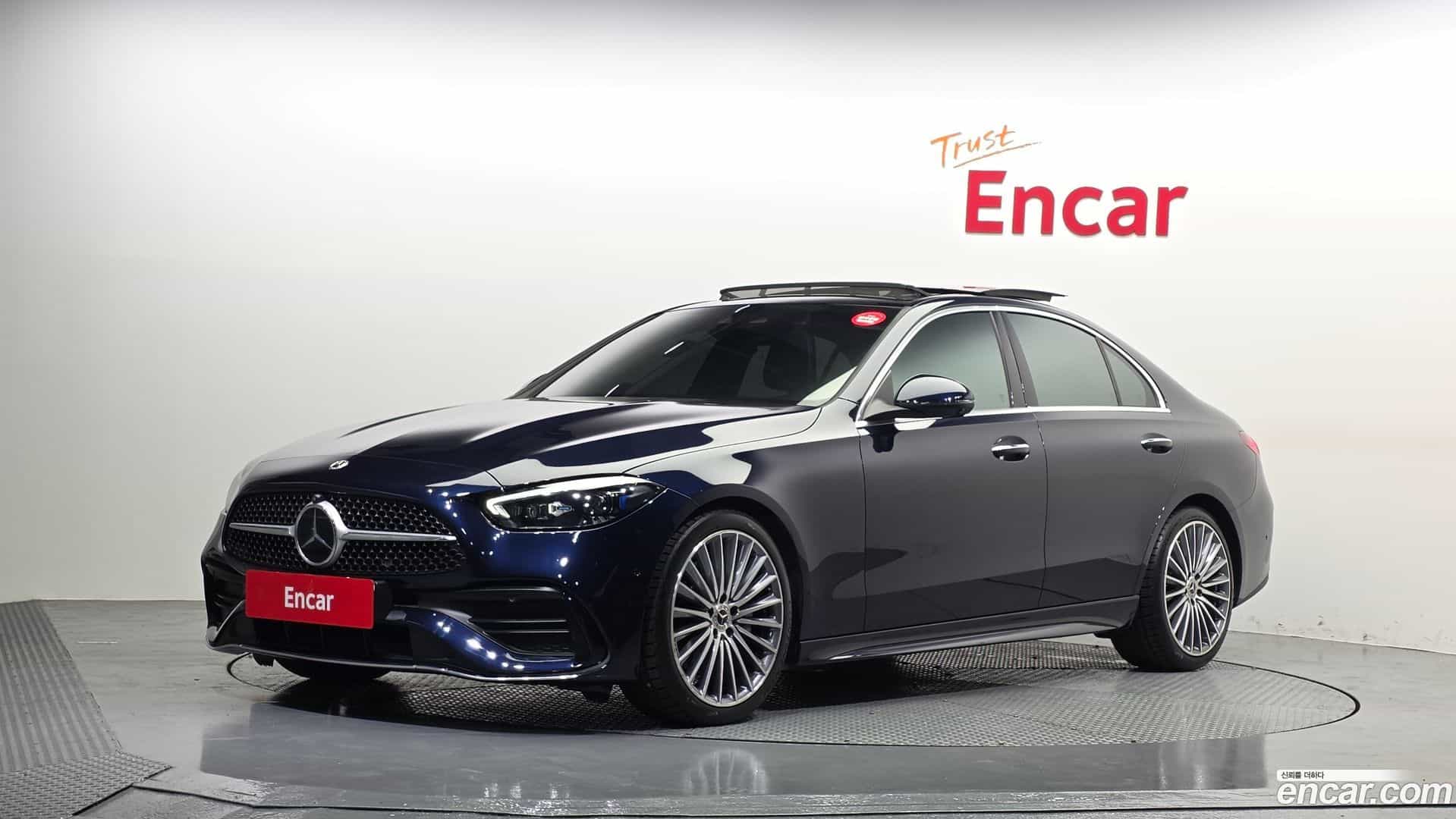 C-Class Mercedes-Benz 2023.0-OUTER-003