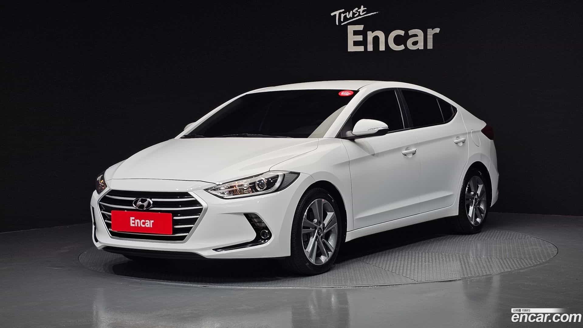 AVANTE Hyundai 2018.8-OUTER-001