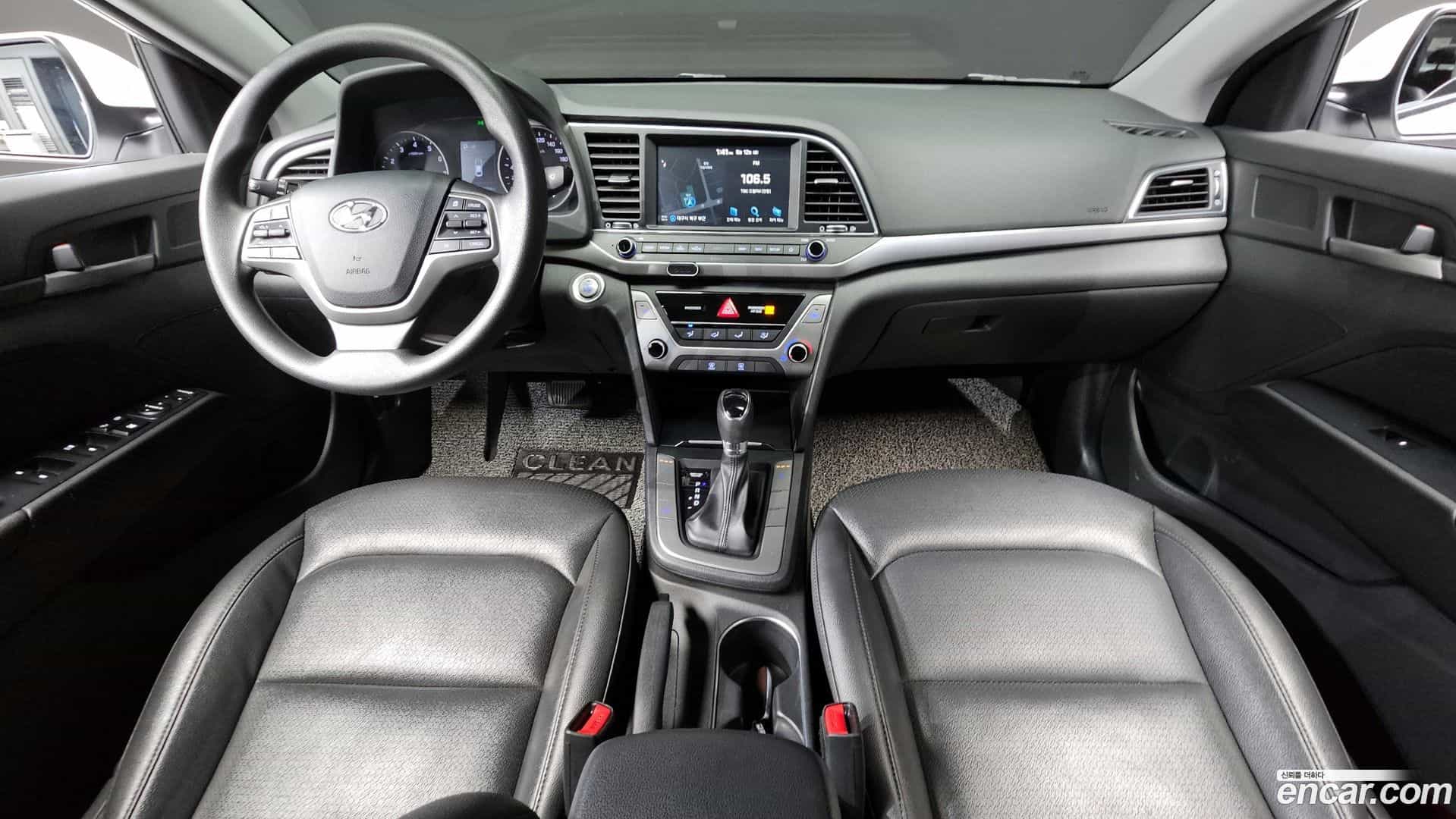 AVANTE Hyundai 2018.8-INNER-007