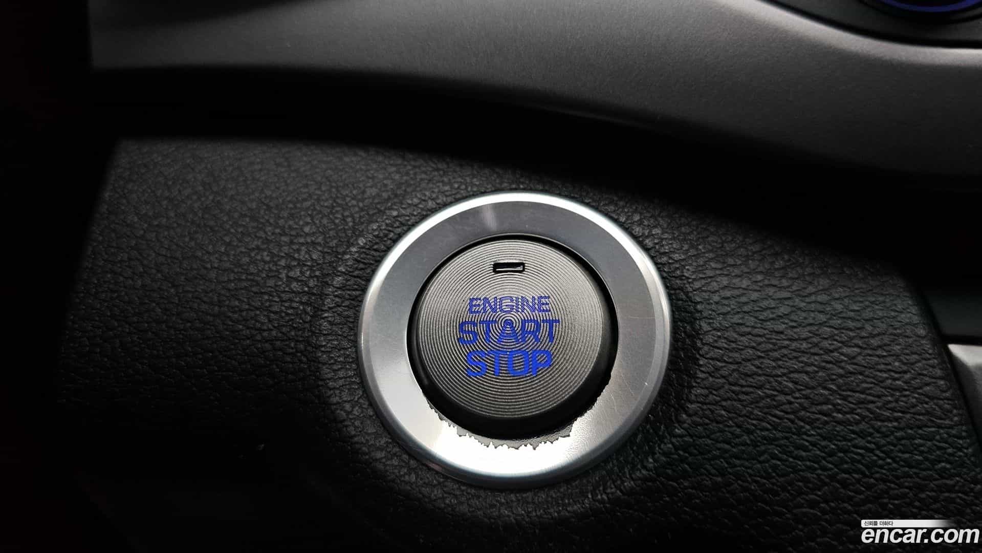 AVANTE Hyundai 2018.8-OPTION-022