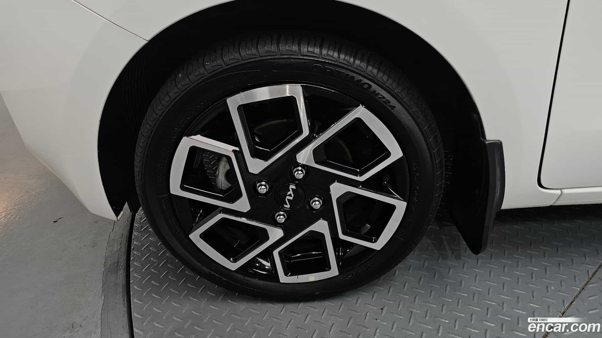 RAY Kia 2022.10-OUTER-005