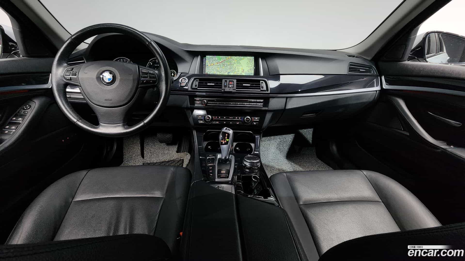 5-Series BMW 2015.11-INNER-007