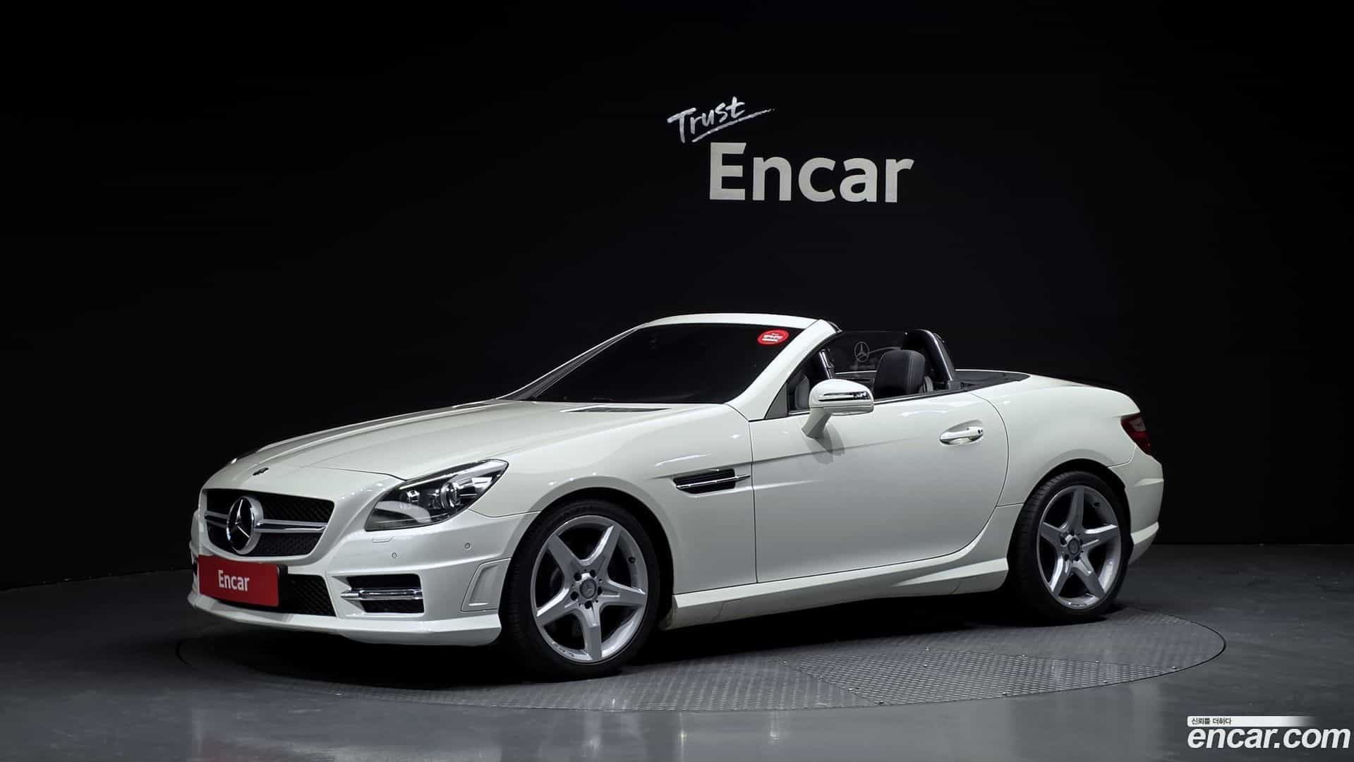 SLK-Class Mercedes-Benz 2013.3-OUTER-001