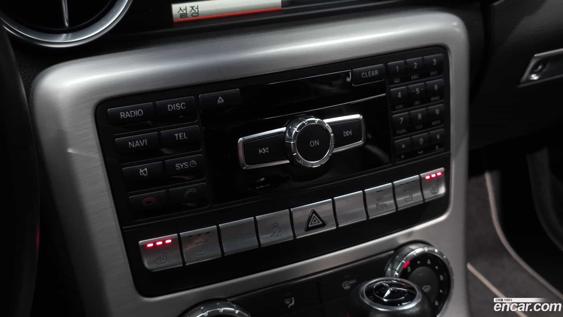 SLK-Class Mercedes-Benz 2013.3-OPTION-022