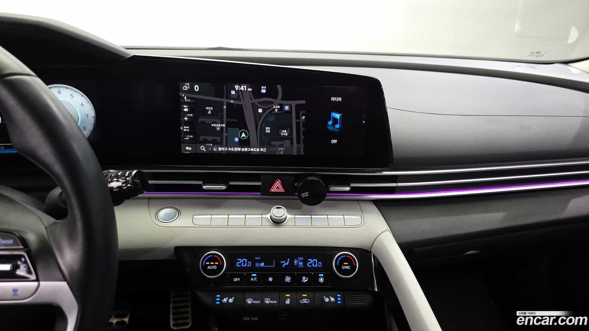 AVANTE Hyundai 2020.6-OPTION-018