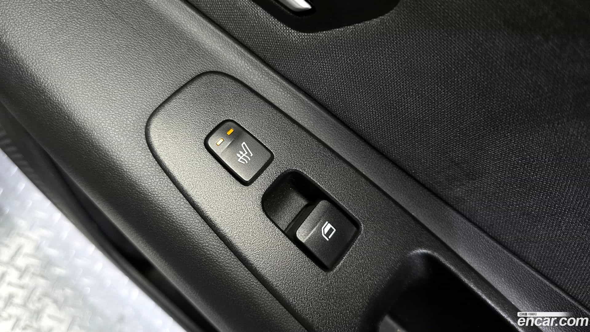 AVANTE Hyundai 2020.6-OPTION-024