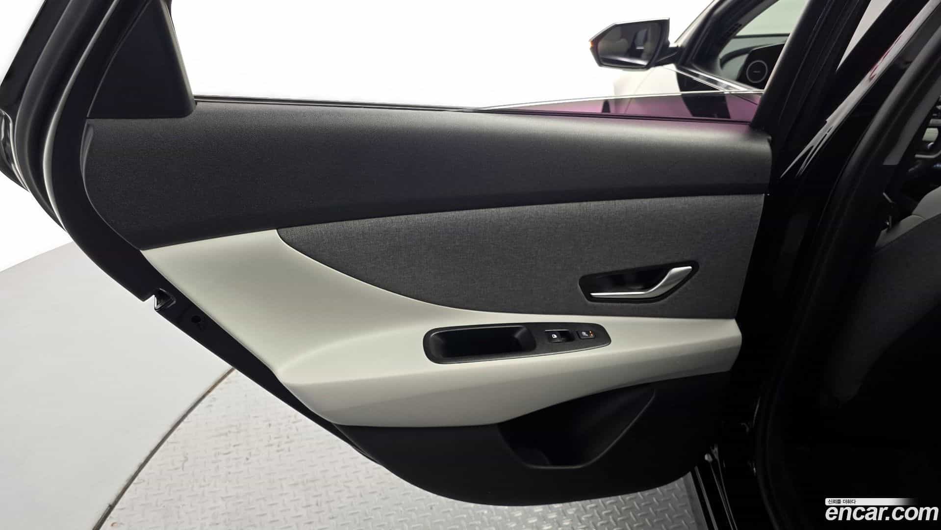 AVANTE Hyundai 2020.6-INNER-035