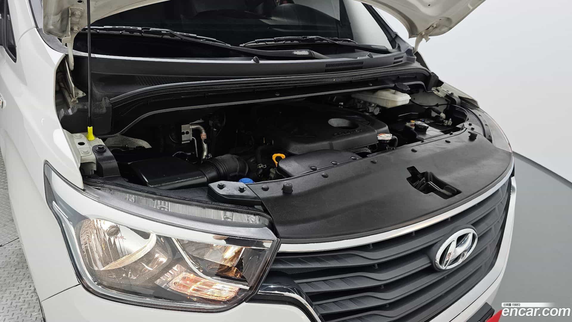 Starex Hyundai 2020.0-OUTER-006