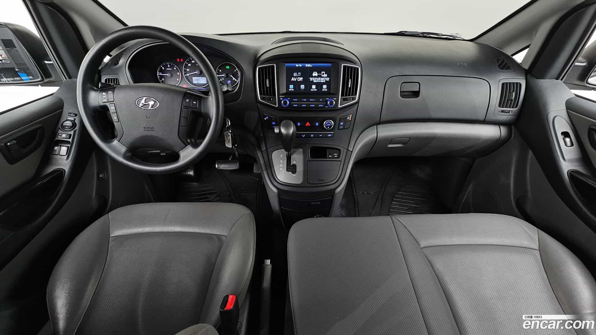 Starex Hyundai 2020.0-INNER-007