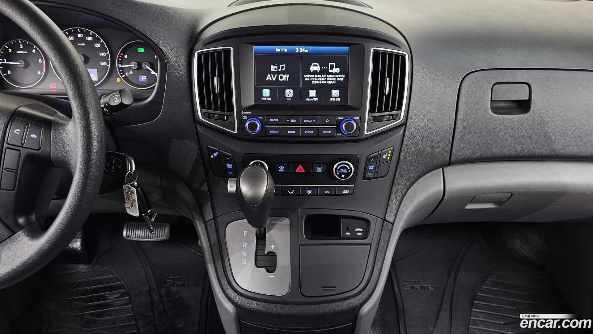 Starex Hyundai 2020.0-OPTION-018