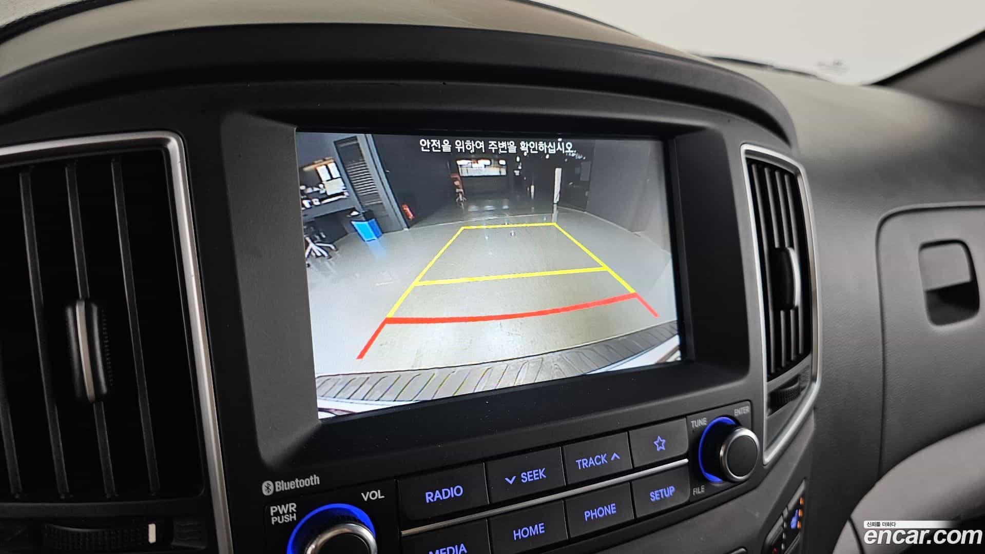 Starex Hyundai 2020.0-OPTION-019