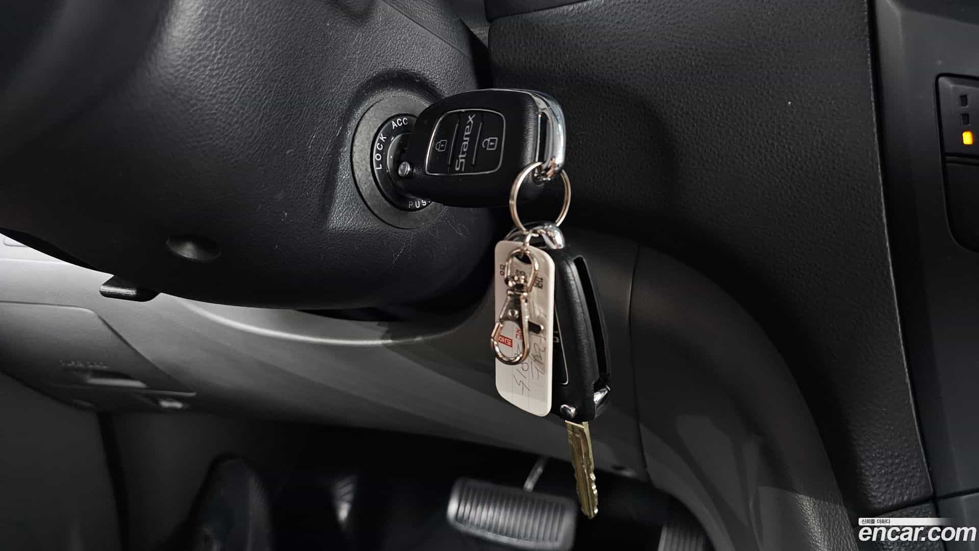 Starex Hyundai 2020.0-OPTION-022