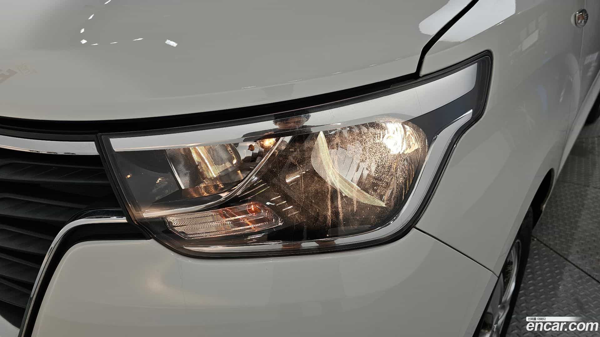 Starex Hyundai 2020.0-OUTER-032