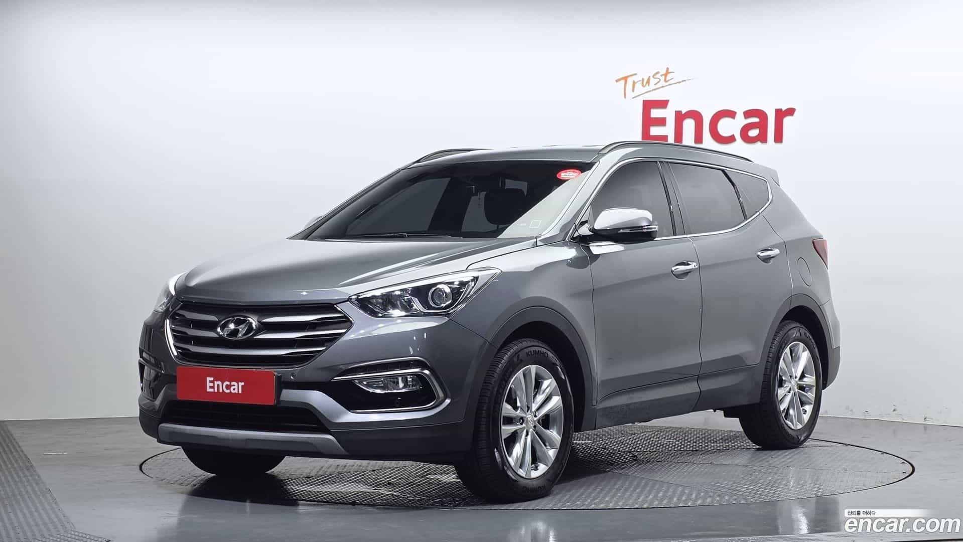 Santafe Hyundai 2018.1-OUTER-001