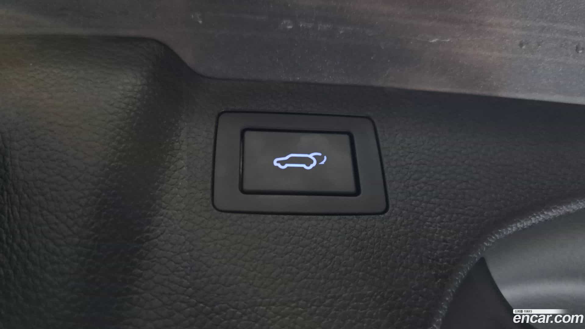 Santafe Hyundai 2018.1-OPTION-041
