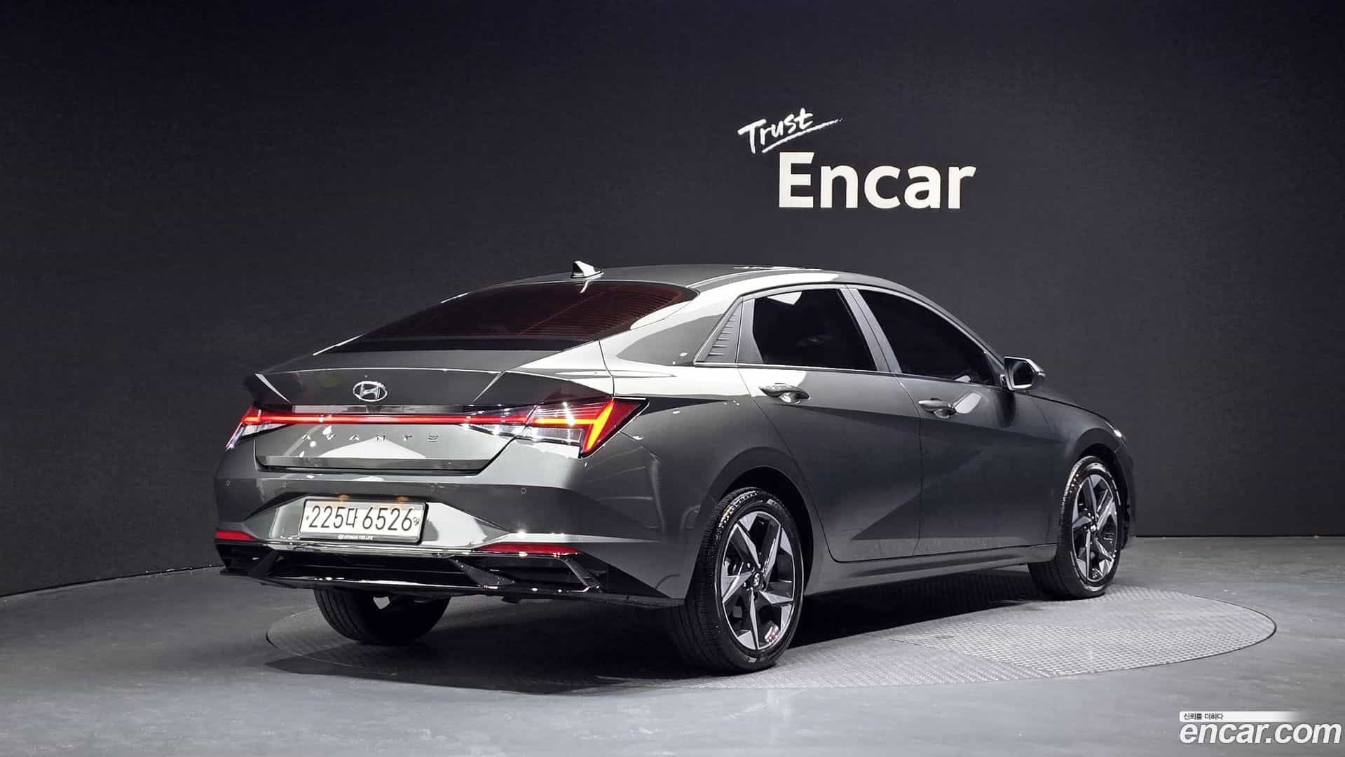 AVANTE Hyundai 2020.4-OUTER-002