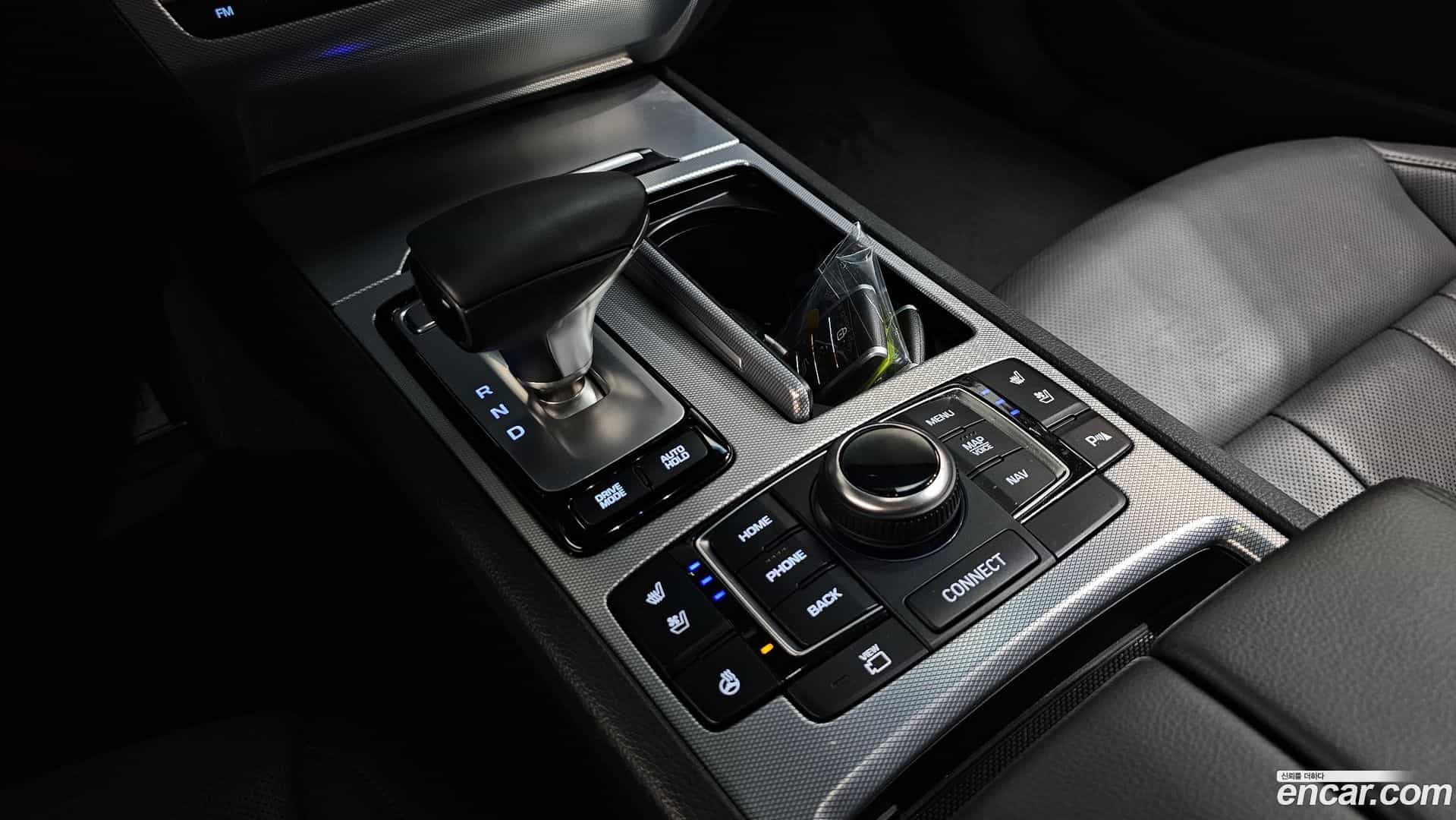 G80 Genesis 2018.3-INNER-009