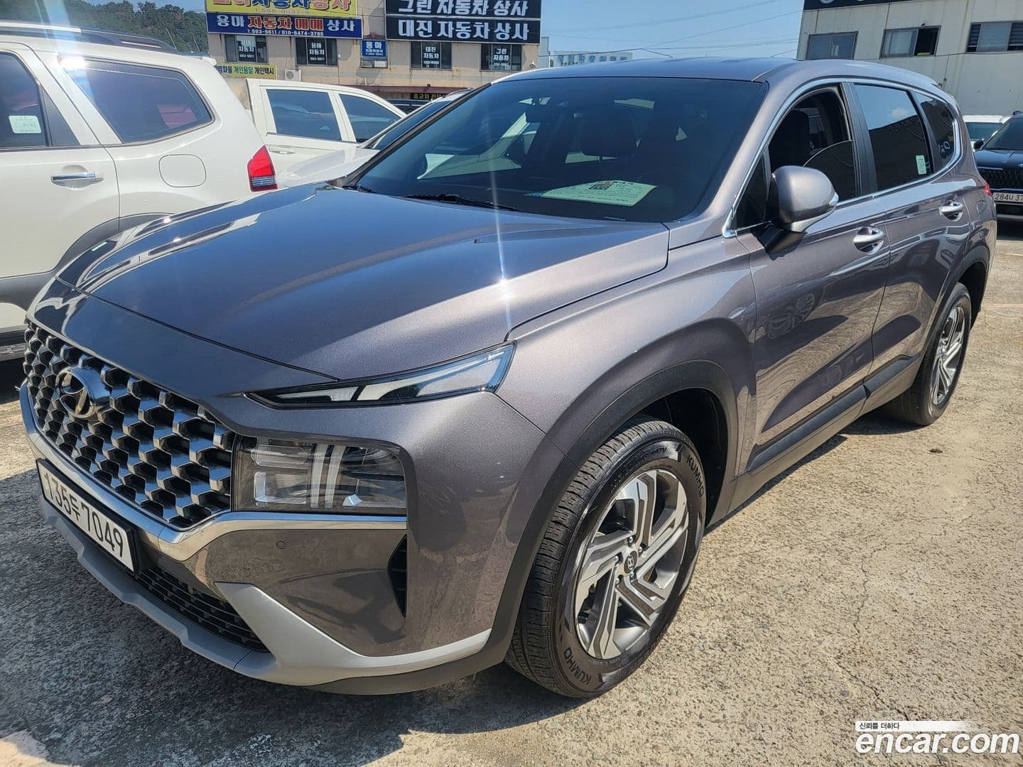 Main__Slider__Photo:Santafe Hyundai 2022.9-0