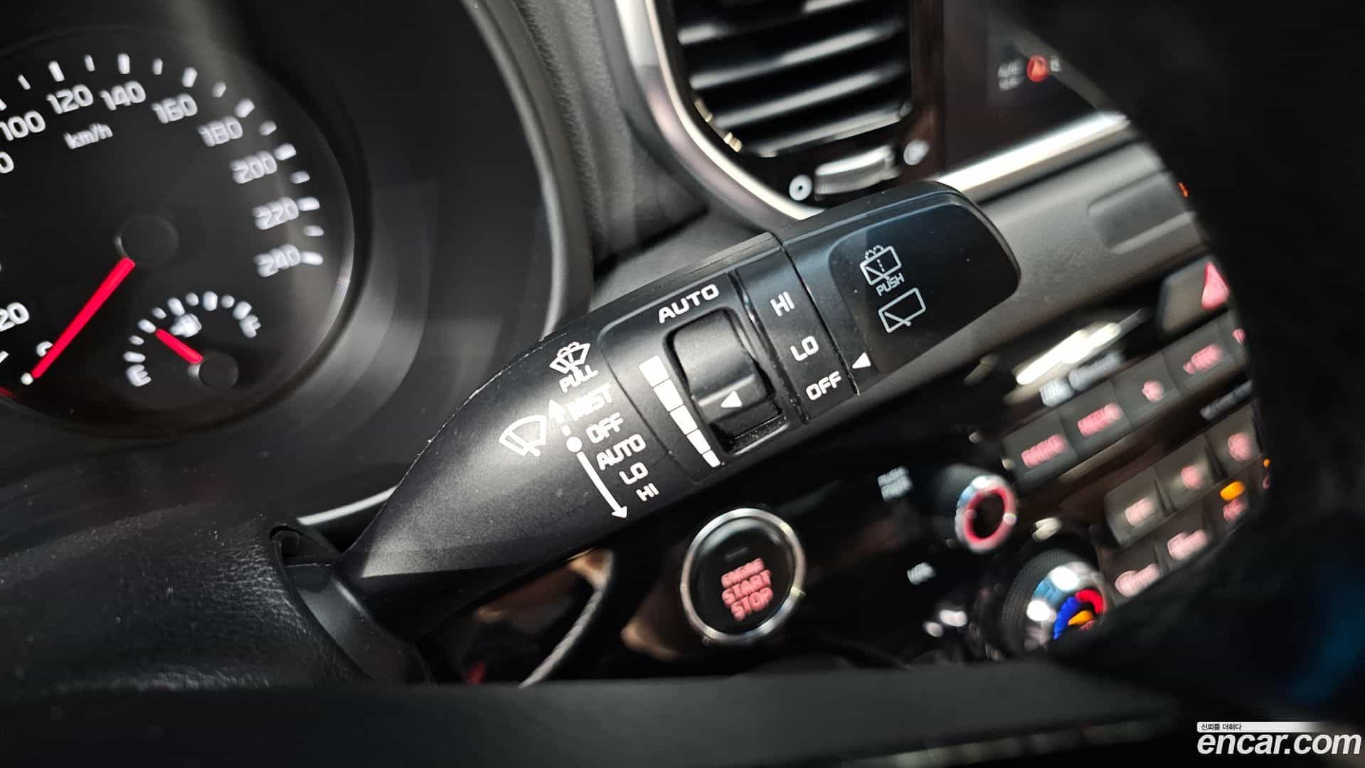 Sportage Kia 2020.6-OPTION-044