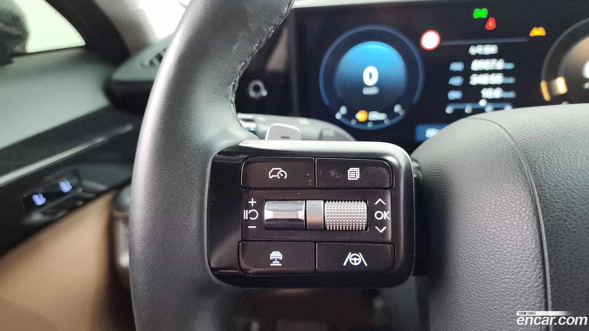 Grandeur Hyundai 2023.0-OPTION-019