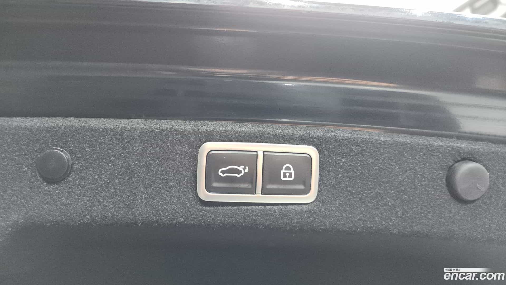 Grandeur Hyundai 2023.0-OPTION-020