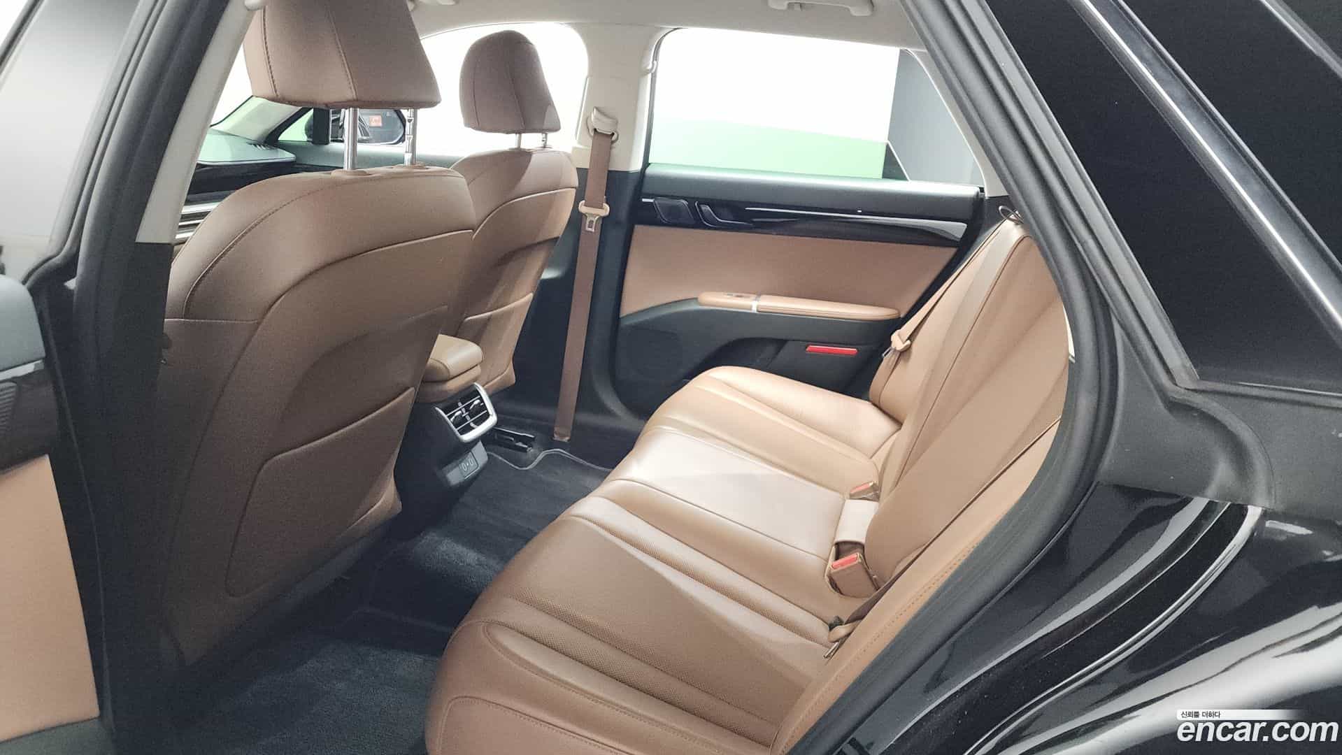 Grandeur Hyundai 2023.0-OPTION-022