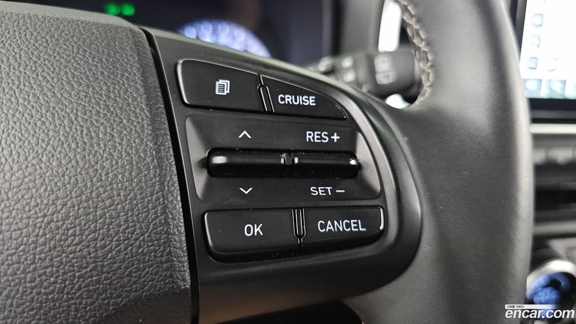 Venue Hyundai 2022.4-OPTION-022