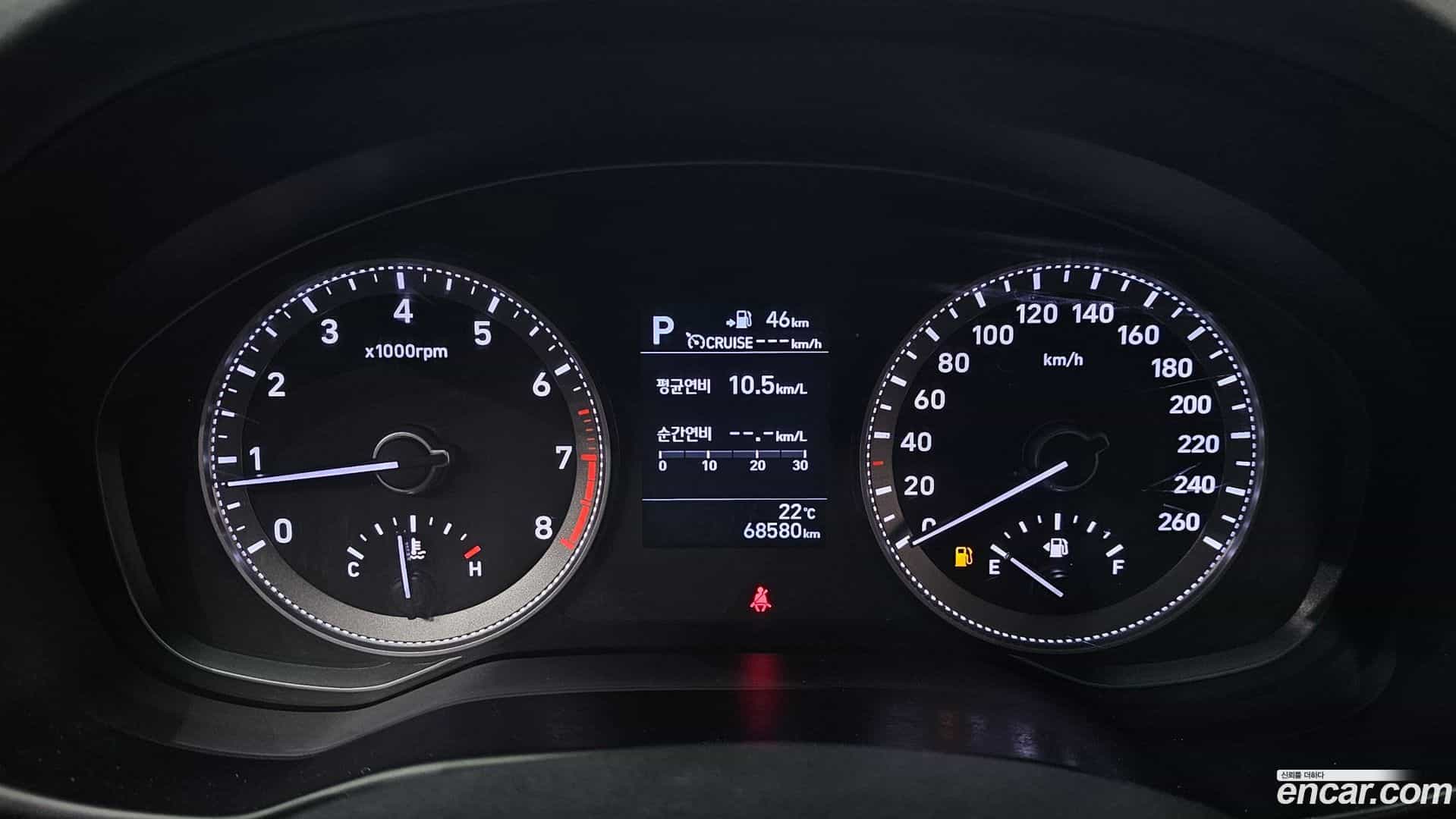 Grandeur Hyundai 2019.1-INNER-008