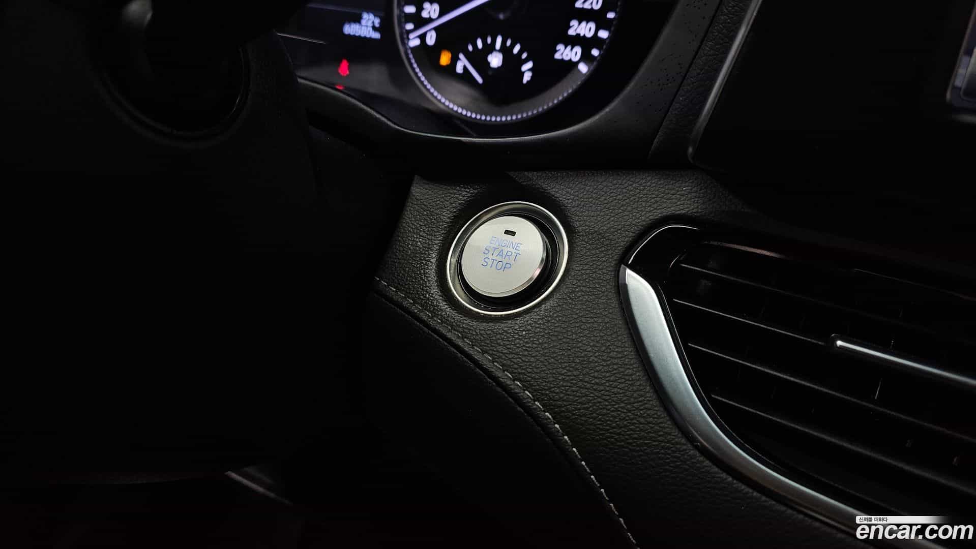 Grandeur Hyundai 2019.1-OPTION-041