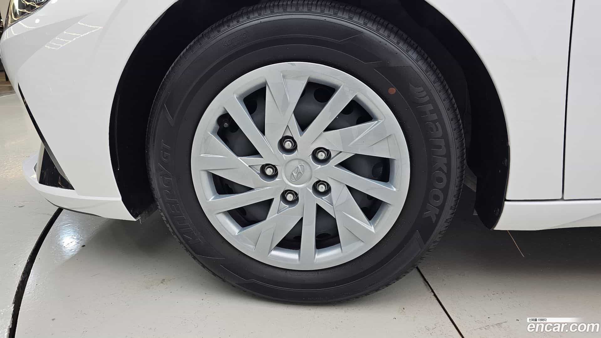 AVANTE Hyundai 2021.0-OUTER-005