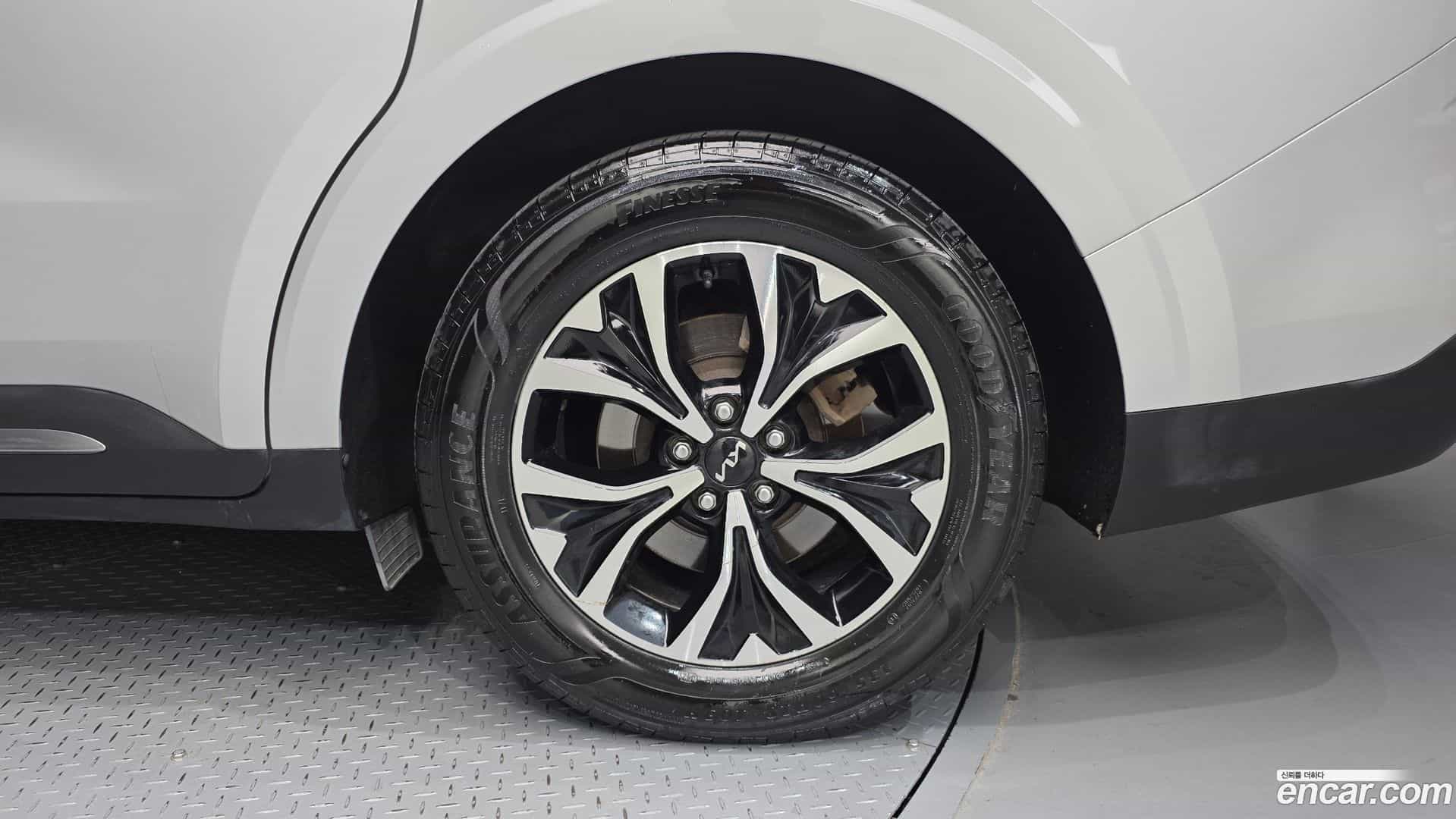 Canival Kia 2022.2-OUTER-031