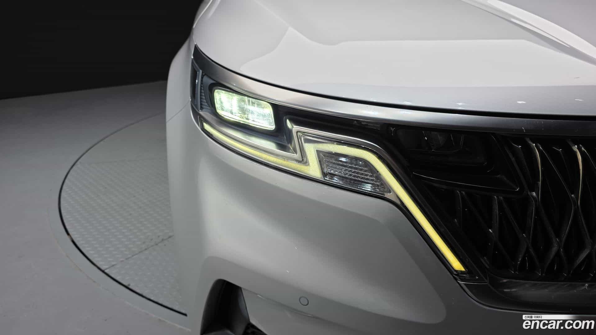 Canival Kia 2022.2-OUTER-032