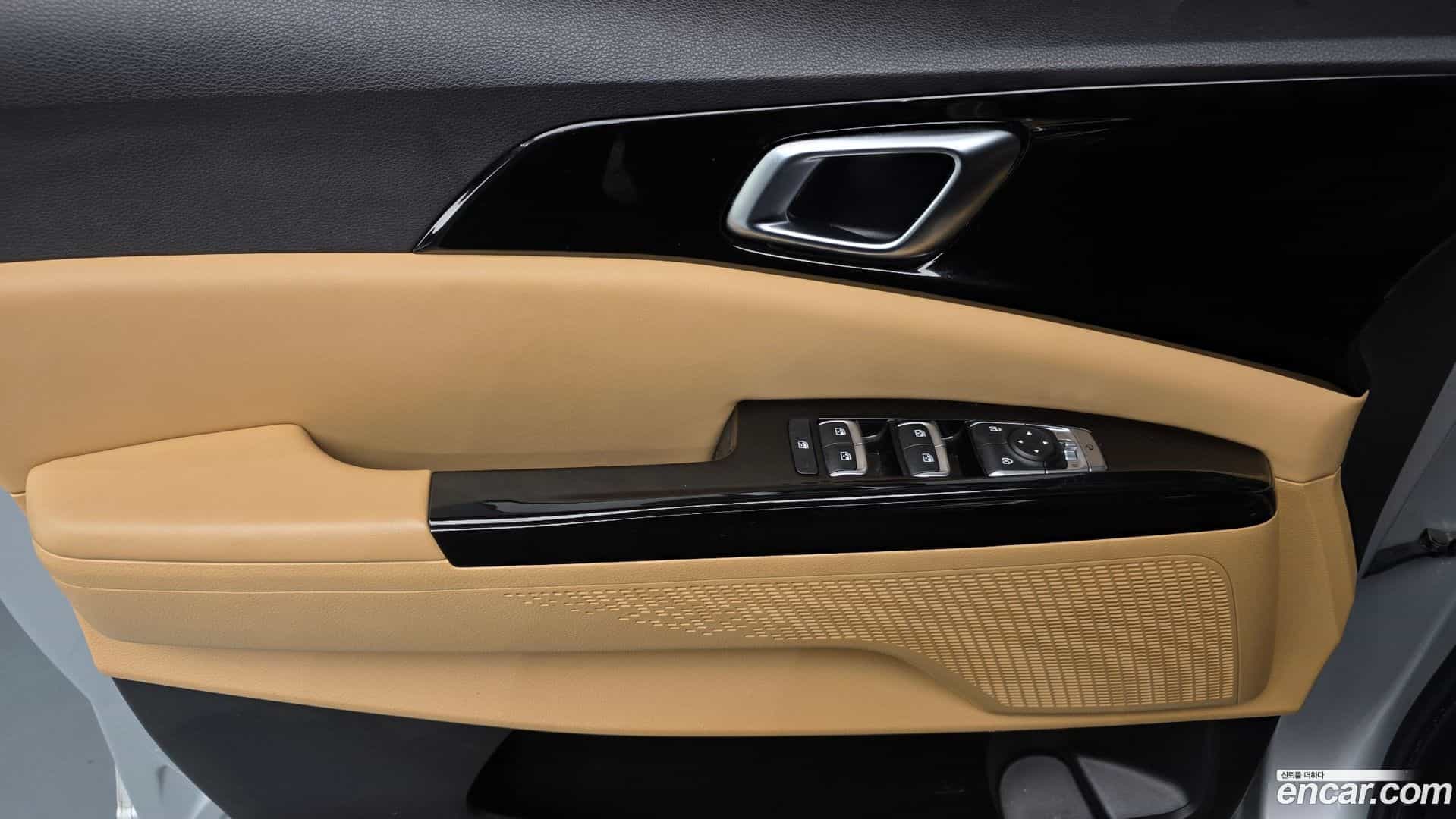 Canival Kia 2022.2-INNER-034