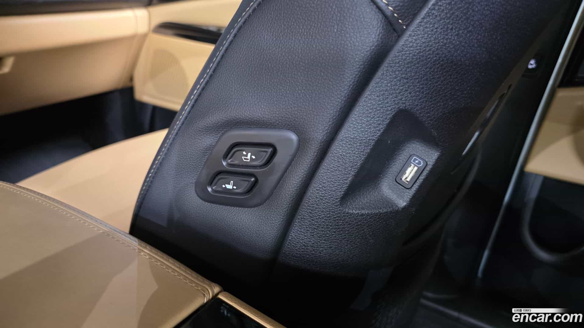 Canival Kia 2022.2-OPTION-042
