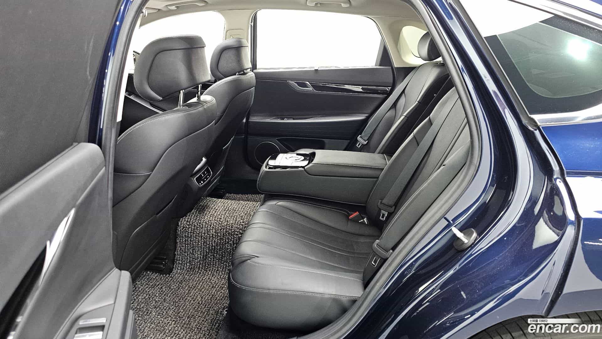 G80 Genesis 2021.1-INNER-036