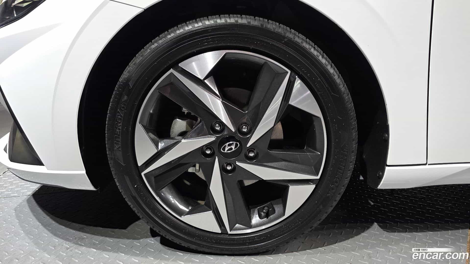 AVANTE Hyundai 2020.8-OUTER-005