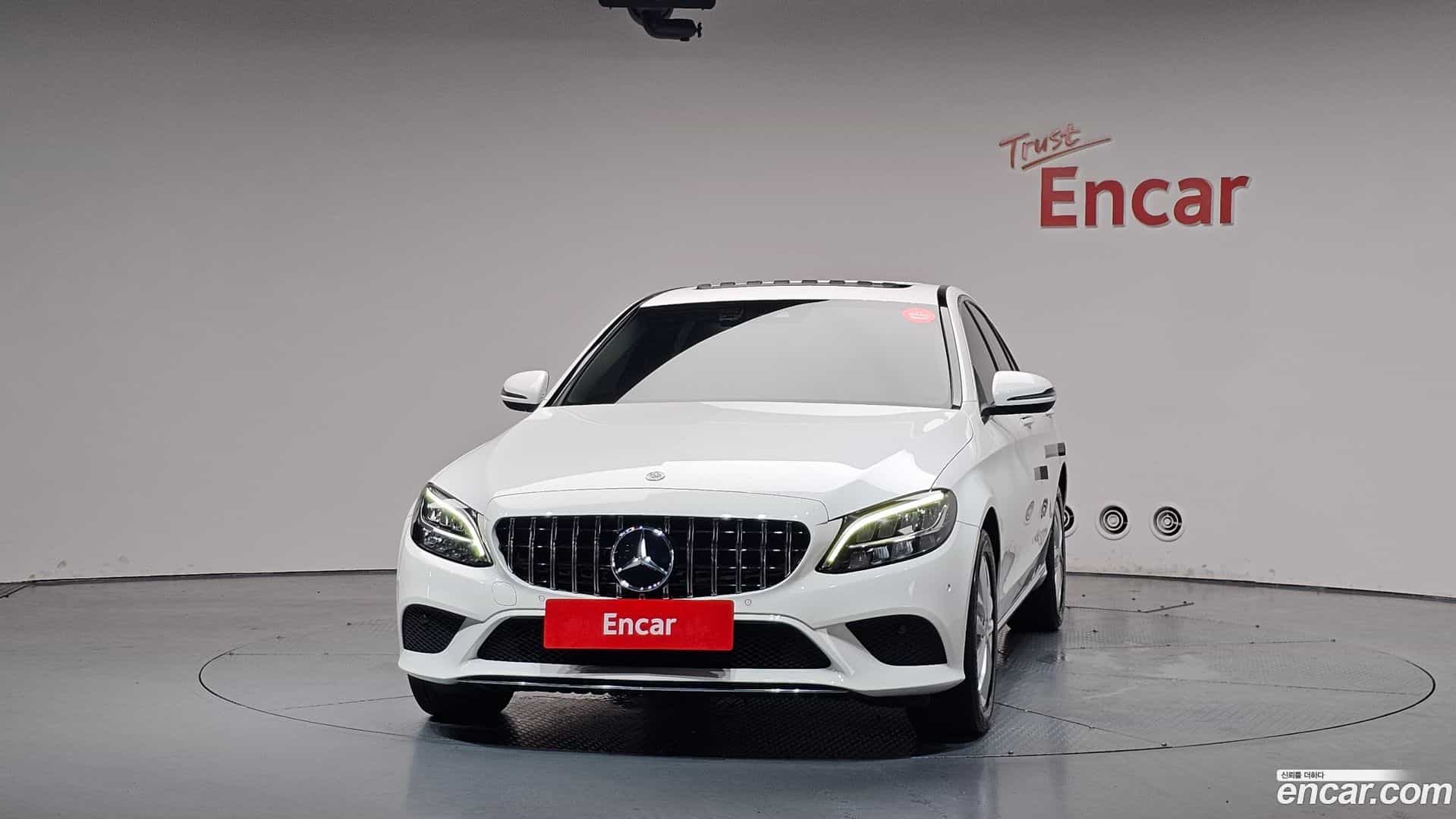 C-Class Mercedes-Benz 2019.1-OUTER-003