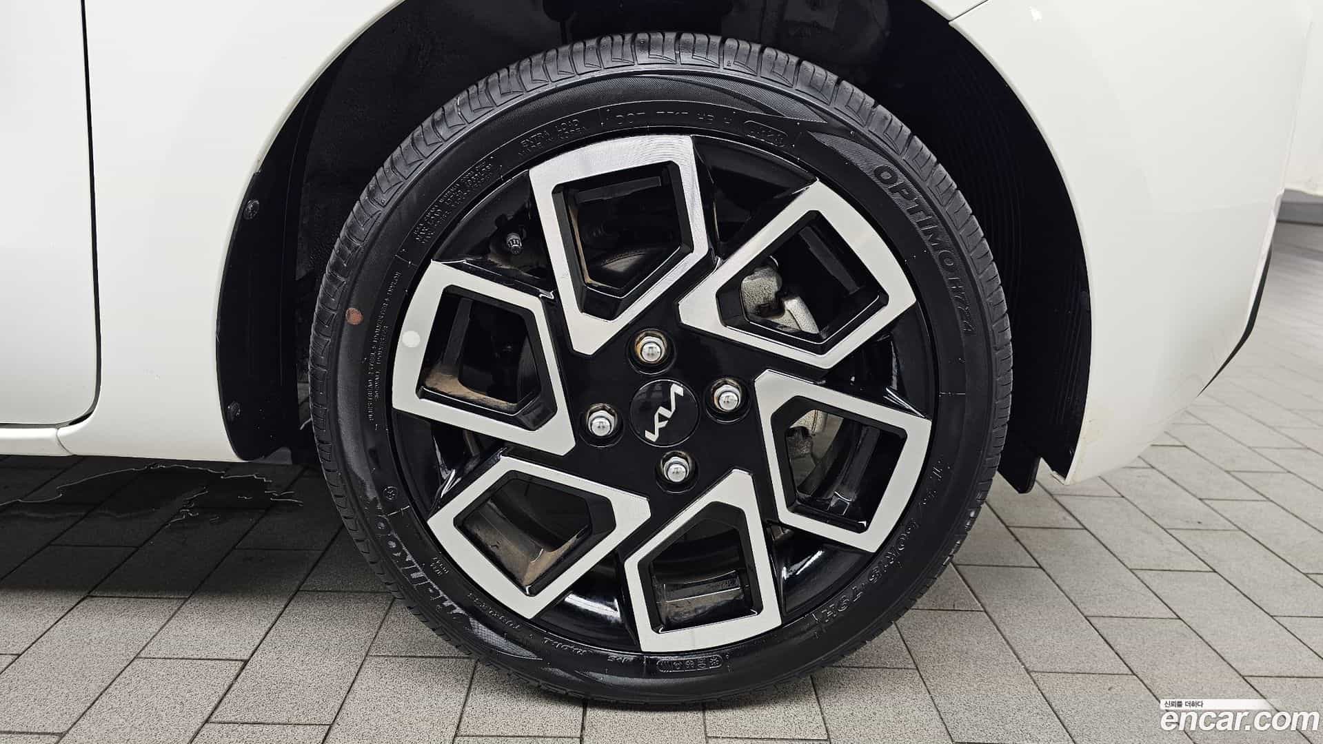 RAY Kia 2023.1-OUTER-031