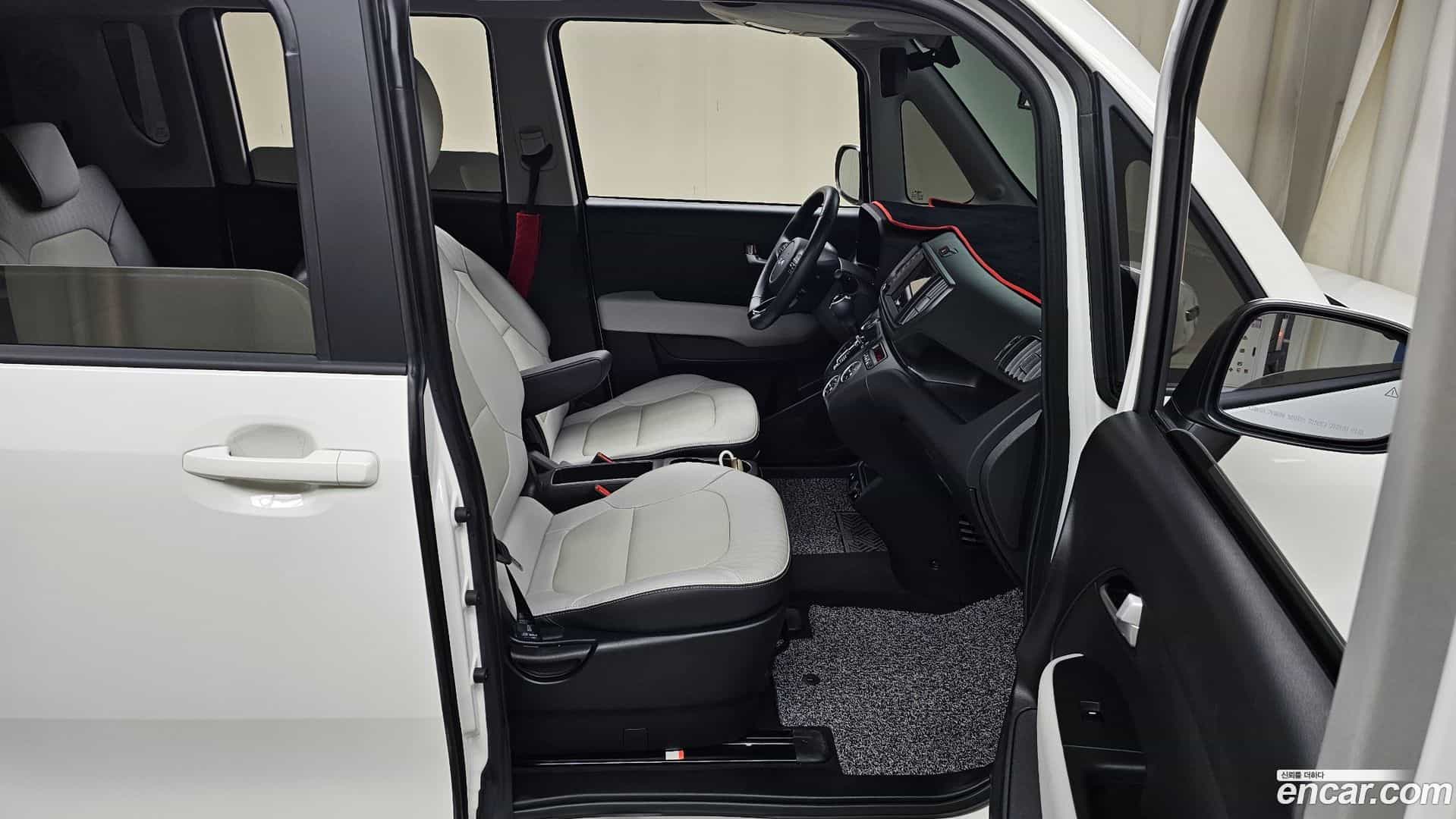 RAY Kia 2023.1-INNER-036